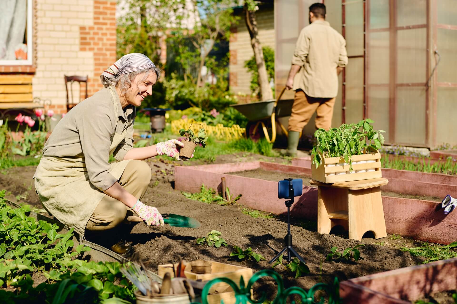 Ubranie do ogrodu – co powinno obejmować?
